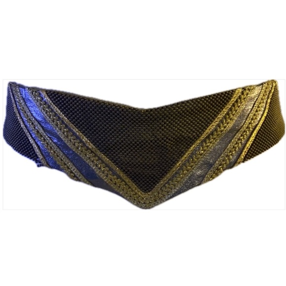 Vintage Taupe & Gold tone mesh & braid v- yolk belt. ~32". Back buckle. - Picture 4 of 9